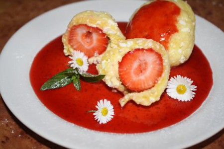 Tvarohové guličky s jahodami